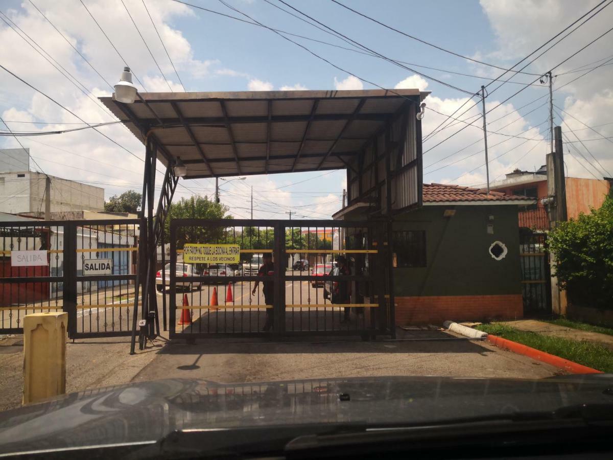 Apartments And Rooms Distecon Guatemala City Exterior photo