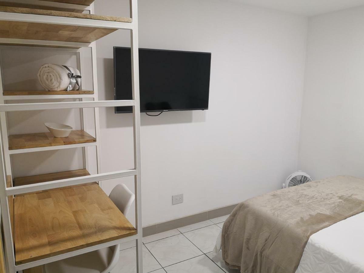 Apartments And Rooms Distecon Guatemala City Exterior photo